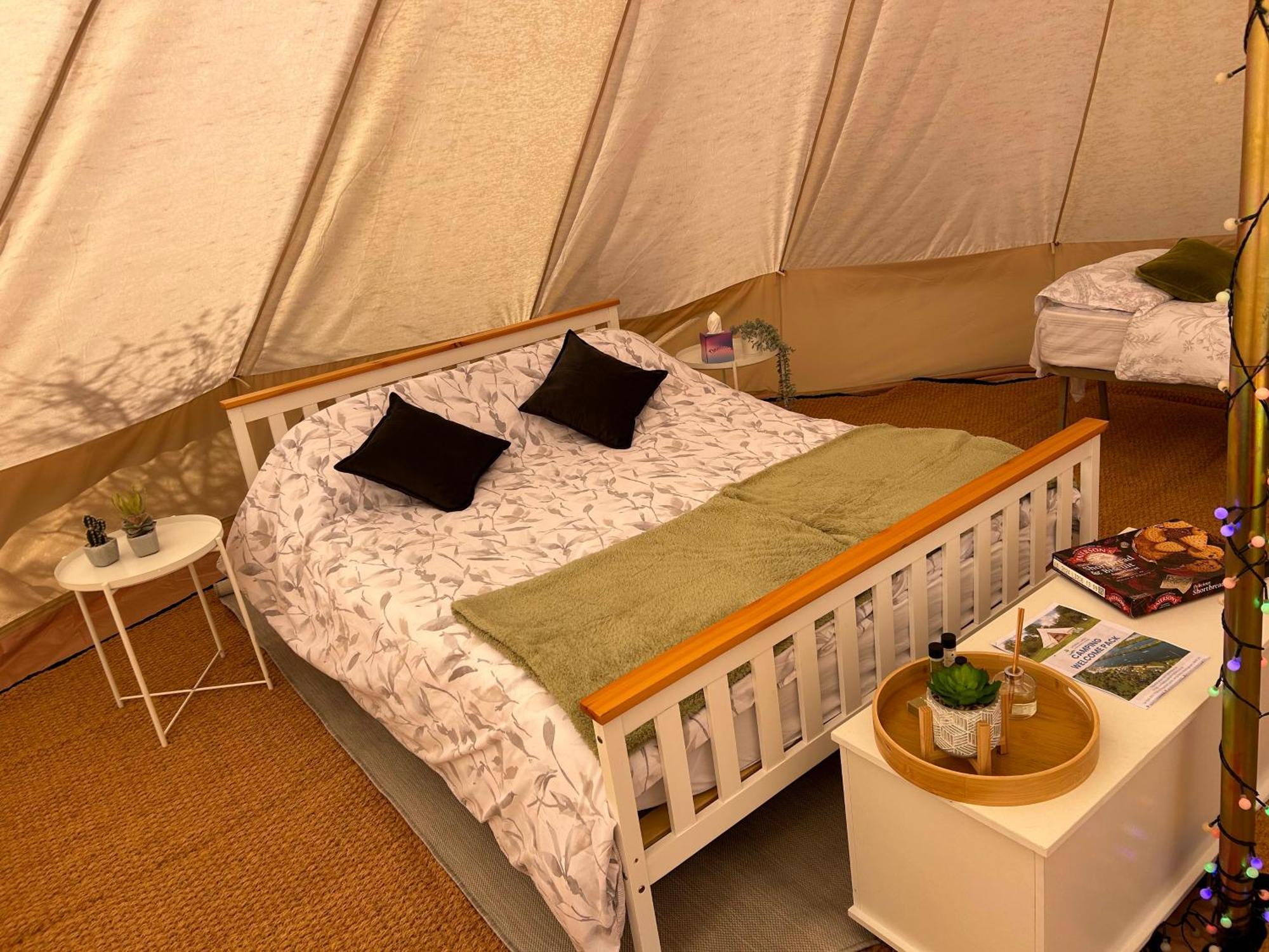Spring Lakes Bell Tents * Long Eaton